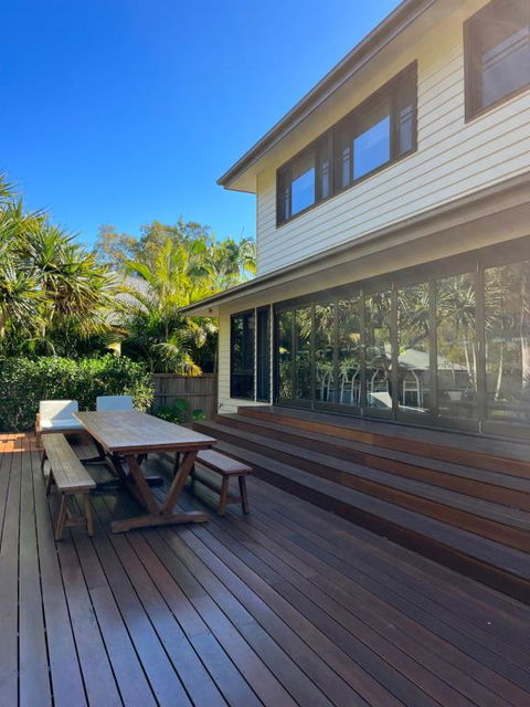 Away Guesthouse- Away On Shirley Lane - New South Wales Tourism  4