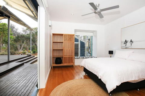Ayana - Pet Friendly - Directly Opposite Beach - Fireplace - New South Wales Tourism  3