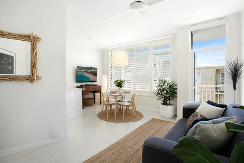 Avalon Beachside Apartment - New South Wales Tourism  2