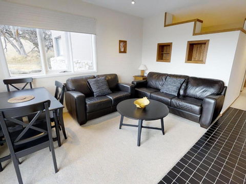 Apartment 4 - New South Wales Tourism  0