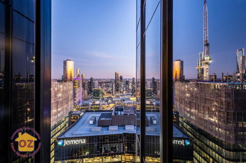 Aussie Escape Apartments-Skyline Collins Tower - New South Wales Tourism  0