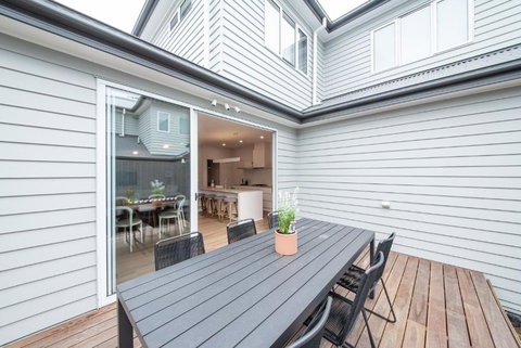 Barefoot Beach House McCrae - New South Wales Tourism  4