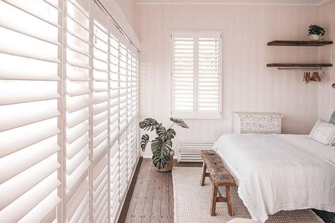 BAY PROPERTIES . Beach House Yamba - New South Wales Tourism  1