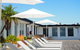 Barrys Beach Road Hotel - thumb 0