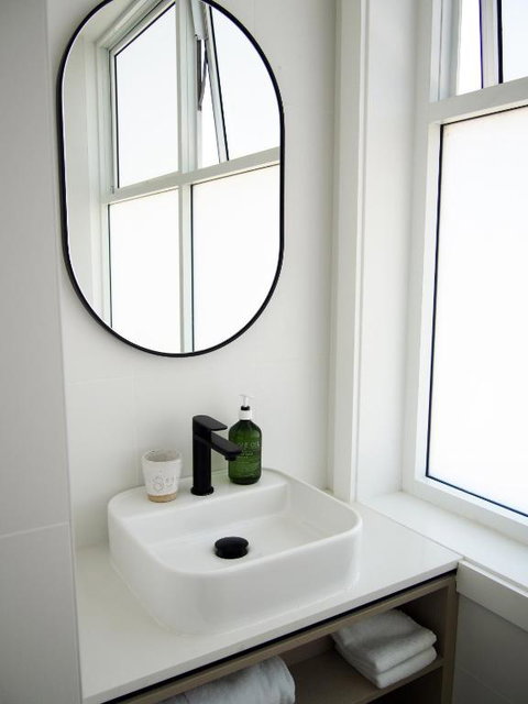 Barrys Beach Road Hotel - New South Wales Tourism  2