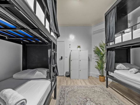 AZZURRO POD HOTEL Darling Harbour- Near ICC - New South Wales Tourism  1