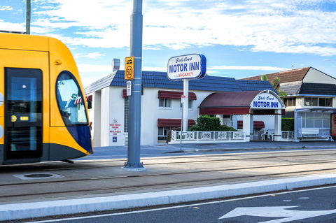Southport Motel & Apartments - New South Wales Tourism  1