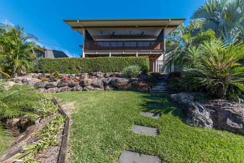 Hayman Views - New South Wales Tourism  22