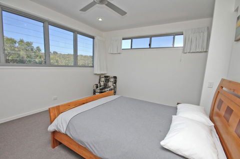 48 Boardrider Crescent, Mt Coolum - Pet Friendly, WiFi, Linen Incl. 500 BOND - New South Wales Tourism  7