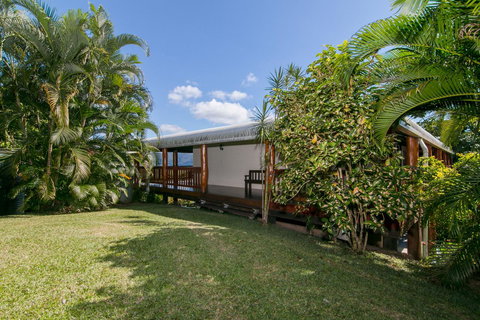 Daintree Manor B&B - New South Wales Tourism  21