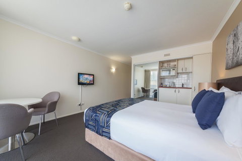 West End Central Apartments - New South Wales Tourism  23