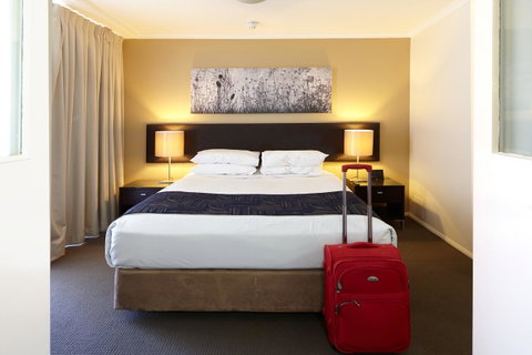 West End Central Apartments - New South Wales Tourism  2