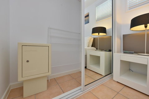 Port Douglas Apartments - Adults Only Oasis - New South Wales Tourism  13
