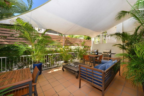 Port Douglas Apartments - Adults Only Oasis - New South Wales Tourism  4