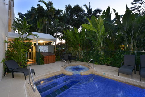 Port Douglas Apartments - Adults Only Oasis - New South Wales Tourism  19