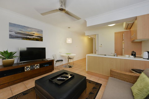 Port Douglas Apartments - Adults Only Oasis - New South Wales Tourism  23