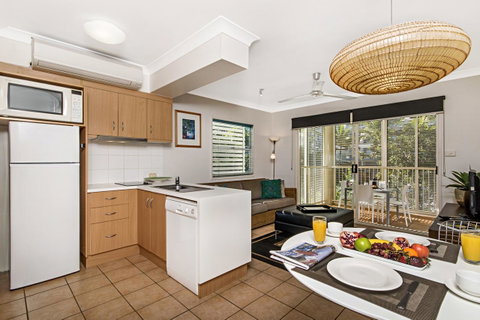 Port Douglas Apartments - Adults Only Oasis - New South Wales Tourism  15