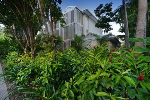 Port Douglas Apartments - Adults Only Oasis - New South Wales Tourism  3