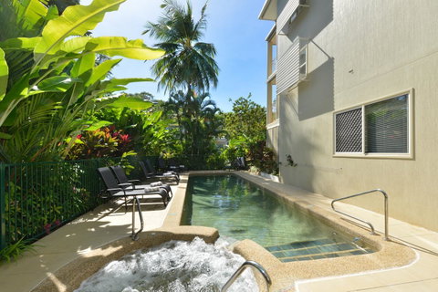 Port Douglas Apartments - Adults Only Oasis - New South Wales Tourism  22