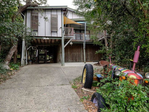 Five Bimba (Tractor House) - New South Wales Tourism  0