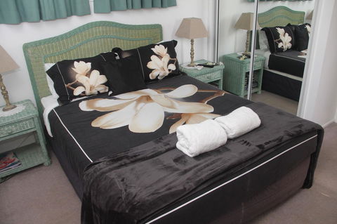 Coolum Dreams B&B - New South Wales Tourism  6