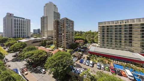 Apartments @ 212 Margaret - New South Wales Tourism  1