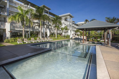 Boathouse Port Of Airlie - New South Wales Tourism  3