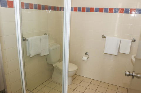 Salisbury Hotel Motel - New South Wales Tourism  21