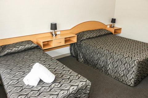Salisbury Hotel Motel - New South Wales Tourism  10