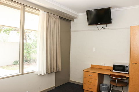Salisbury Hotel Motel - New South Wales Tourism  19
