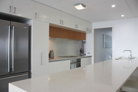Private Seaview Apartment At Peninsula - Airlie Beach - New South Wales Tourism  2