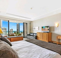 Deluxe King Room in Gold Tower - New South Wales Tourism 