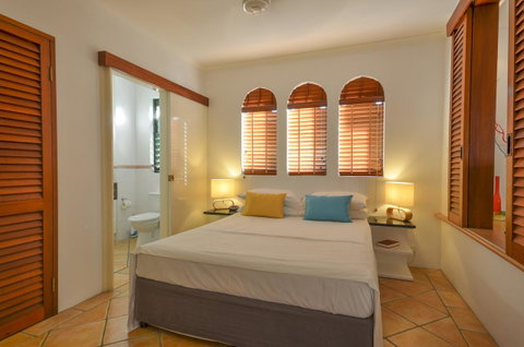 Martinique On Macrossan - New South Wales Tourism  1