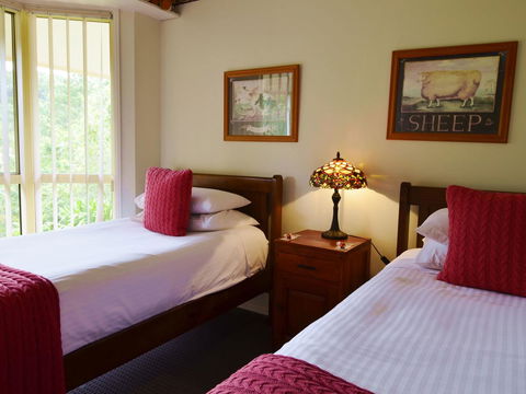 Apple Tree Cottage Montville - New South Wales Tourism  8