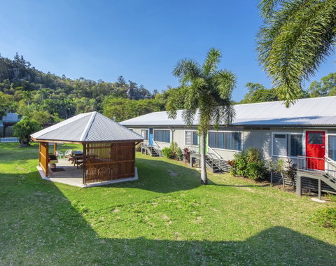 Kooyong Apartment 3 - New South Wales Tourism  9