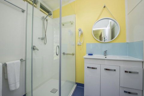Kooyong Apartment 3 - New South Wales Tourism  7