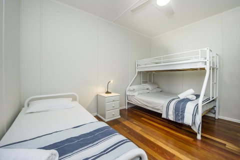 Kooyong Apartment 3 - New South Wales Tourism  6