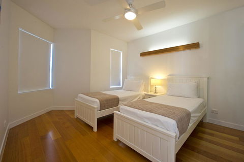 Maggies Beachfront Apartment 12 - New South Wales Tourism  15