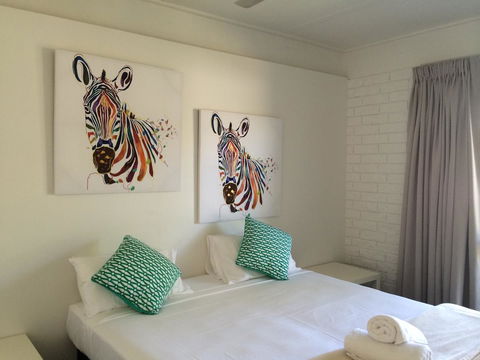 Arcadia Village Motel - New South Wales Tourism  39