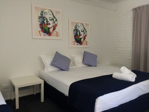 Arcadia Village Motel - New South Wales Tourism  30