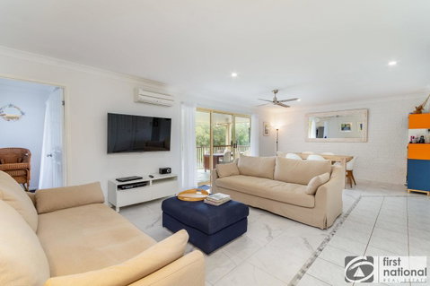 Immaculate Spacious Second Floor Unit Overlooking Pristine Parklands - New South Wales Tourism  9