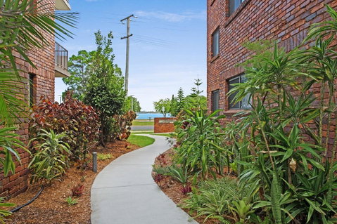 Waterviews,Pool, Wifi Its All Here !- Welsby Pde, Bongaree - New South Wales Tourism  15