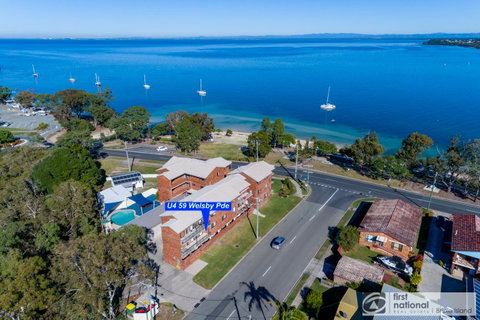 Waterviews,Pool, Wifi Its All Here !- Welsby Pde, Bongaree - New South Wales Tourism  1