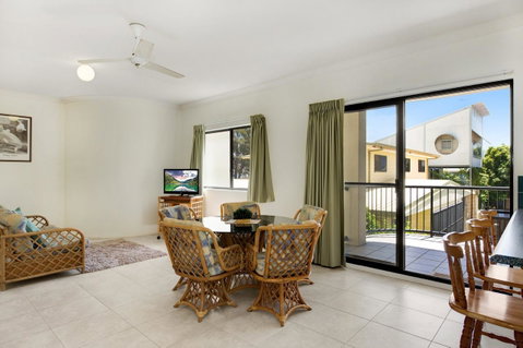 Quiet Location Across From Waterfront - South Esp, Bongaree - New South Wales Tourism  3