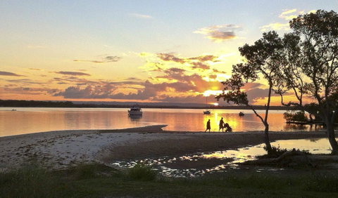 Quiet Location Across From Waterfront - South Esp, Bongaree - New South Wales Tourism  6