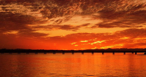 Quiet Location Across From Waterfront - South Esp, Bongaree - New South Wales Tourism  13
