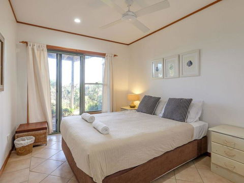 Claytons 1 By Discover Stradbroke - New South Wales Tourism  14