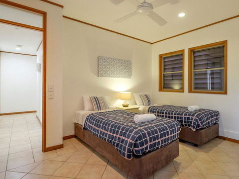 Claytons 1 By Discover Stradbroke - New South Wales Tourism  8