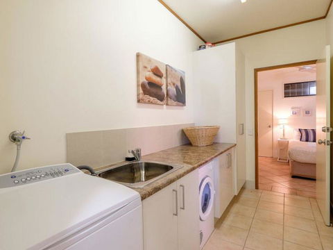 Claytons 1 By Discover Stradbroke - New South Wales Tourism  20
