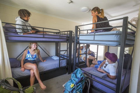 Manta Lodge YHA & Scuba Centre - New South Wales Tourism  10